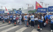 泰国a片
青年志愿者赴麦翁布依古寨开展志愿服务活动