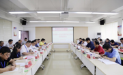校党委书记褚光荣一行到泰国a片
调研
